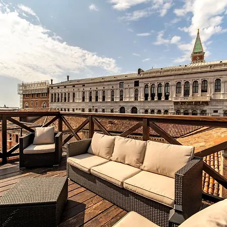아파트 Ca' Algi - Luxury San Marco View 베니스